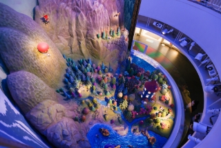 Giant diorama